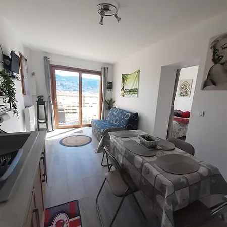 Apartment Le Refuge De La Blanche