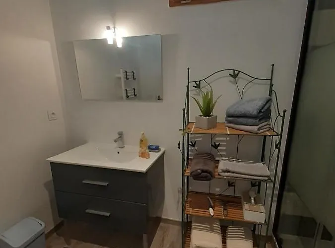 Le Refuge De La Blanche * Seyne